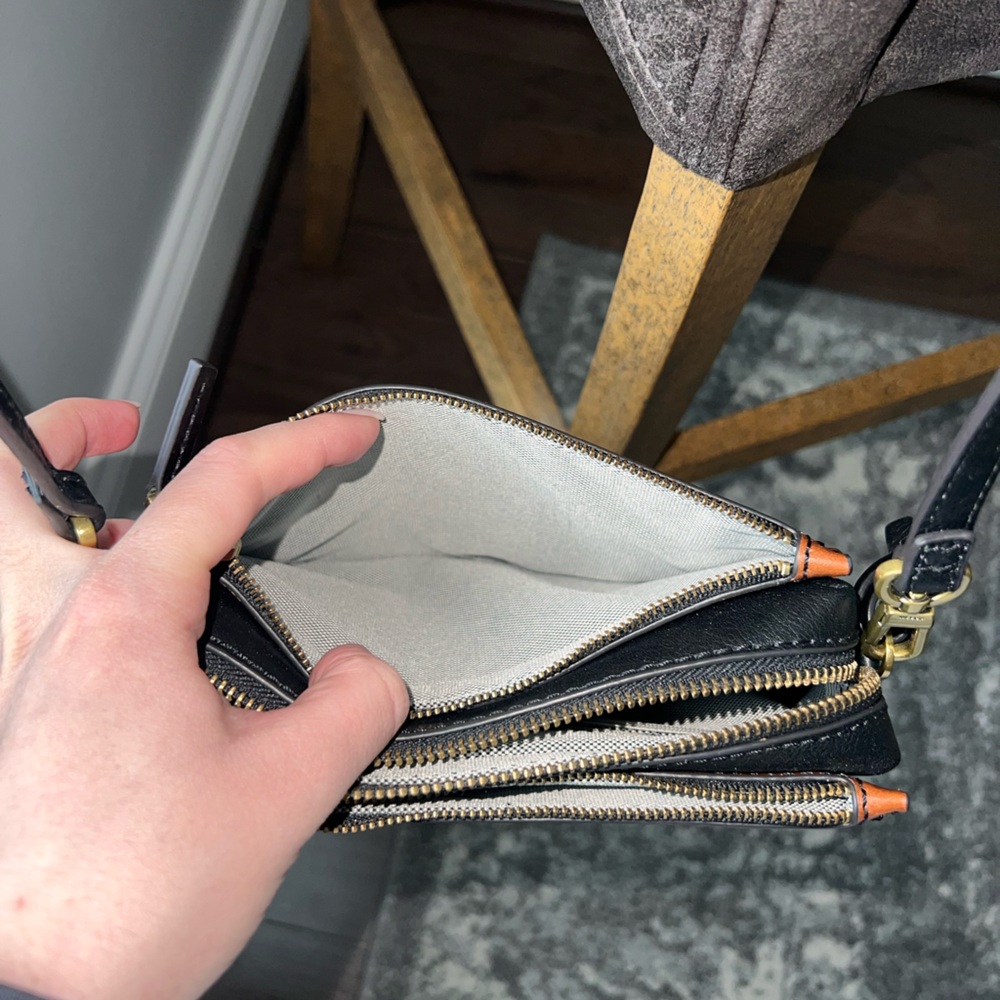 Fossil Campbell Leather Crossbody Bag - Picture 10 of 11
